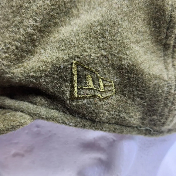 New Era New York Yankees 59Fifty Olive Green Fitted Baseball Cap Hat 7 1/4 New - Picture 4 of 11